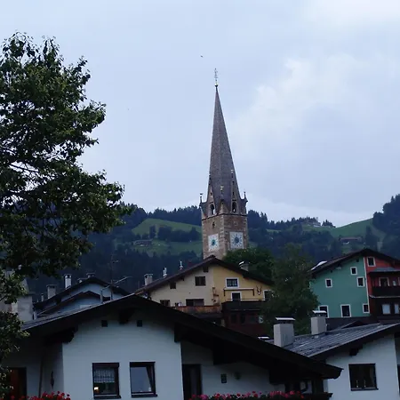 Christl, Haus Kitzbühel