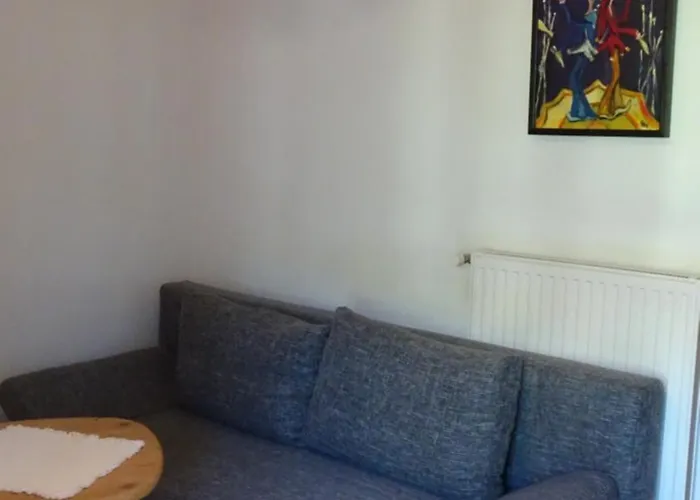 Christl, Haus Pensionat