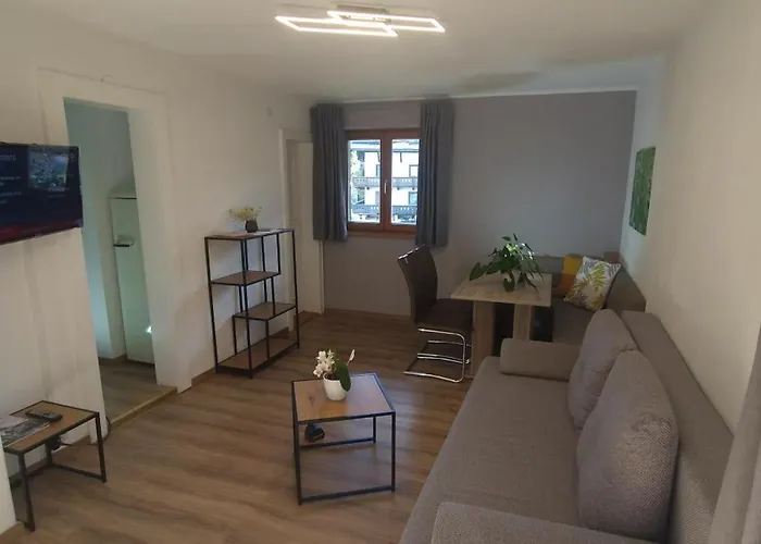 Christl, Haus Pensionat