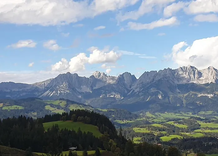 Christl, Haus Pensionat