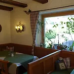 Christl, Haus Affittacamere 3*