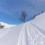Christl, Haus