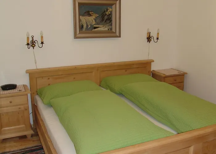 Christl, Haus Guest house